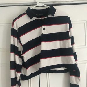 Brandy Melville crop shirt